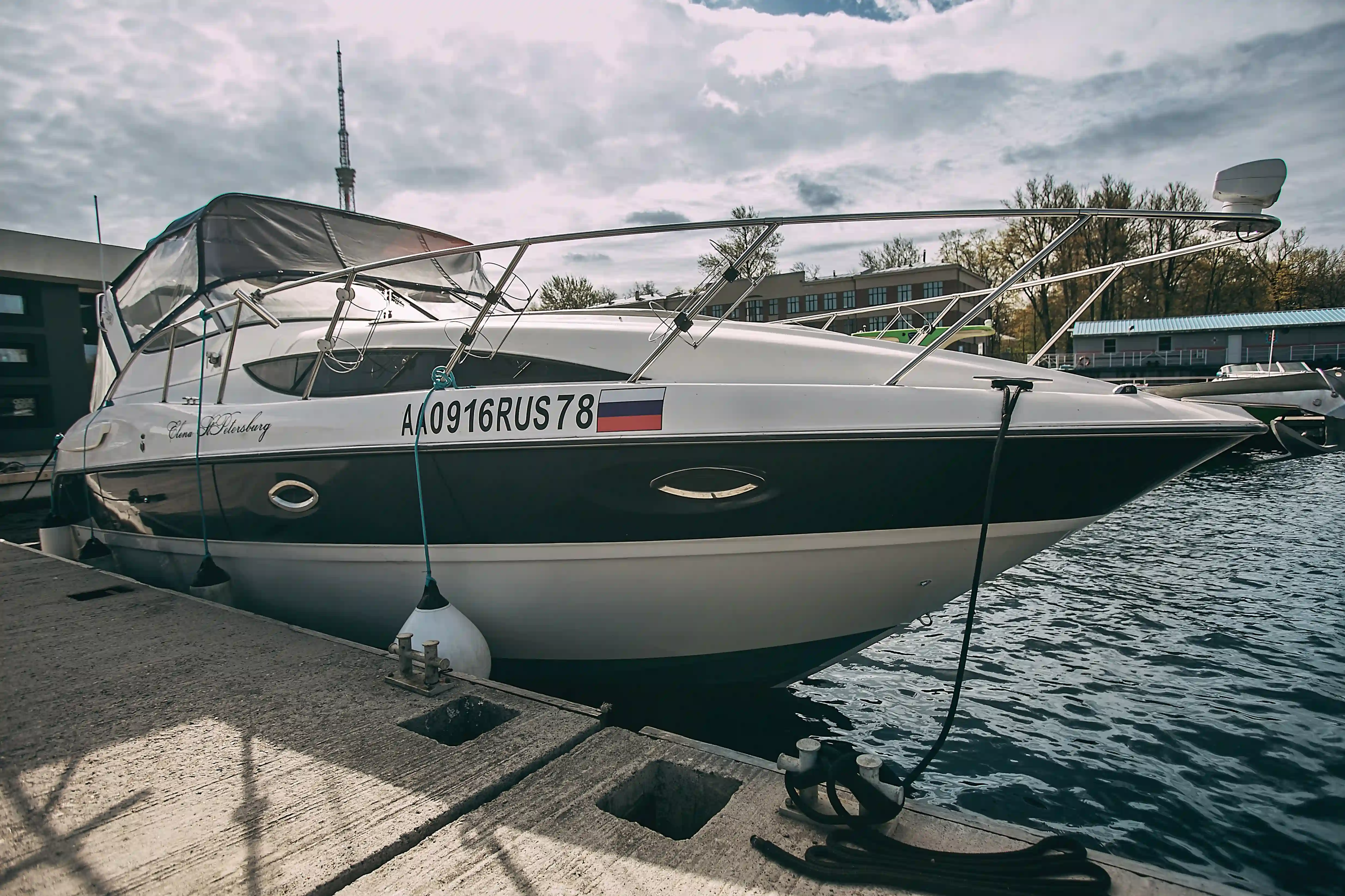 Катер Bayliner 305 «Елена» 